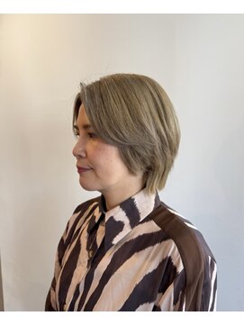 ピュアソウル(Pure Soul) 白髪活かしカラー　大人のウルフ