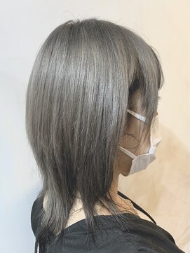 ヘアサロンエム 渋谷店(HAIR SALON M) グレーミルクティー