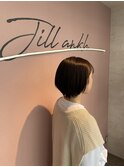 《Jill ankh姫路駅前》縮毛矯正で美髪矯正♪艶感くびれショート
