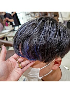 アッシュ 下丸子店(Ash) 1回～ブリーチ　青カラー
