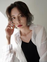ログ オモテサンドウ(L.O.G OMOTESANDO) ハイトーンインナーカラーボブ