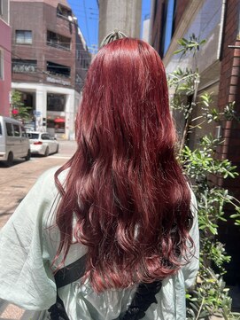 エミュ 天文館店(eMu) ワインレッドカラー