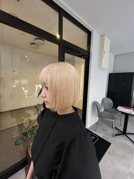 ナンバー 竪町(number+) 透明感抜群♪ダブルカラーブリーチ抜きっぱなしブロンド