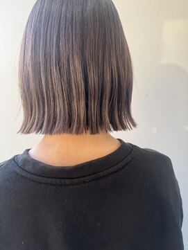 アオトソラ 外はねボブ