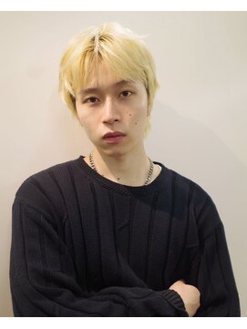 ヌーヴ(Nu:v) ブロンドショート