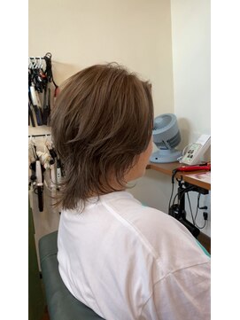 ブランチ(branch) 「周りと差がつく」ミディレイヤーウルフ×オリーブグレージュ