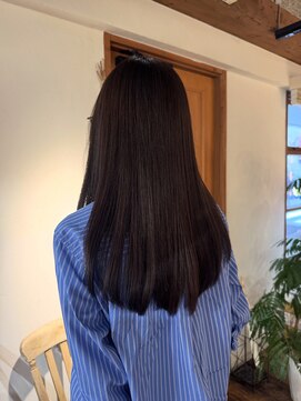 グロスシーループユナイテッド(GROSS C-LOOP UNITED) くびレイヤーグレーベージュブラウンオリーブロングミディアム