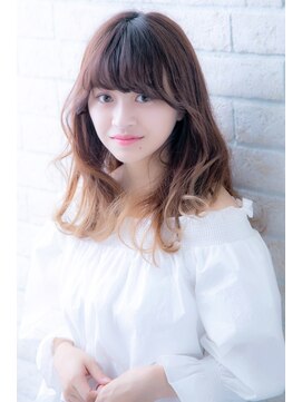 ヘアーアートシフォン 池袋西口店(Hair art chiffon) 似合わせカットで個性的斜めバングで大人かわいいナチュラルボブ