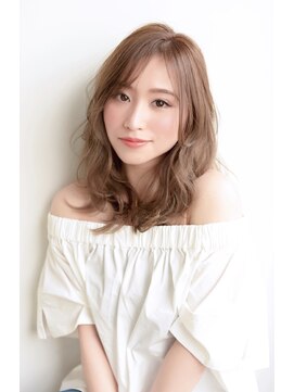 ロビー(LOBBY) 『LOBBY』田野上 ミディアムレイヤー☆フェミニンウェーブ