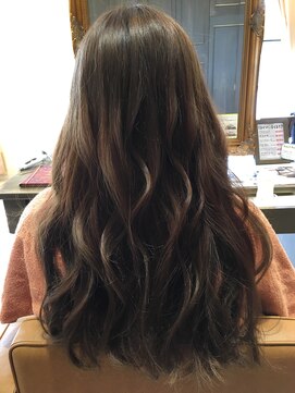 グランボーテクラシック(GrandBeaute classic) ベージュカラー ブリーチあり