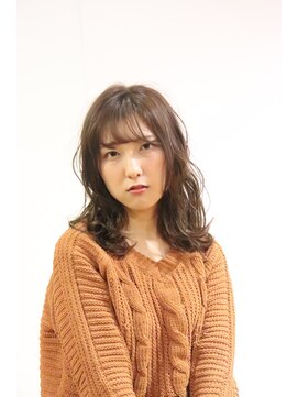 サロンド マーチ パールグレージュとゆるふわスタイル☆