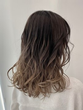 イース バイ アンブルリュクス 北千住(Ease by amble luxe) テラコッタ/ミニウルフ/くすみブルー