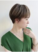 大人ショート丸みマッシュ透明感カラーふんわり前髪あり K04-20