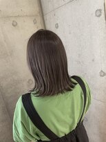 リビンバイアフロート(Livin by afloat) 切りっぱなしロブ　ミントベージュ　おおたかの森