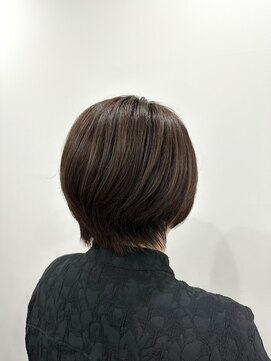 フローレバイヌンク(Flore by nunc) 【巣鴨】【大塚】透明感グレージュカラー