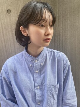 ジェノ(JENO by apish) グレーベージュ/レイヤーロング/前髪パーマ/アッシュブラック