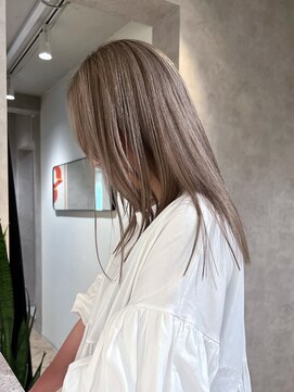 メゾンドイギー(MAISON de IGGY) ブロンドベージュ/くすみベージュ/ミルクティーベージュ