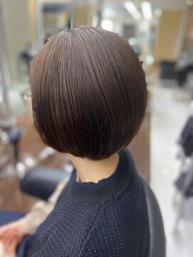 シャンプーボーイエイムス(SHAMPOO BOY aims) ショートボブ