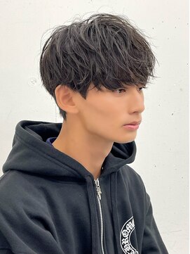 アーリー(Ali'i) ソフトツイストパーマ韓国マッシュブルーブラック束感ショート