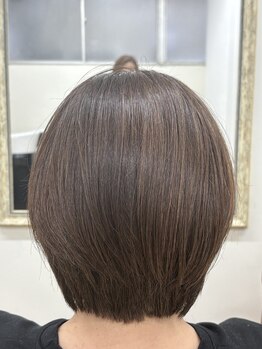 アリー(ALII)の写真/大人髪に潤いと艶＊上質グレイカラーが◎[マンツーマン/福岡/長住]