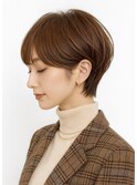 横顔美人ショート×秋映えラウンドレイヤー