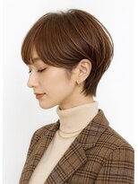 ラファル(Raphal)&nbsp;横顔美人ショート×秋映えラウンドレイヤー