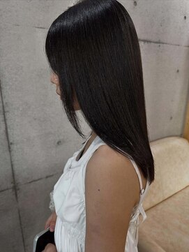 エブリ(every) 艶髪ストレート