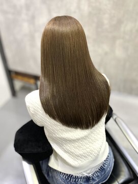 ソルバー(SOLVER) 【SOLVER 南】ブリーチなし/ダブルカラー/レイヤーカット