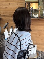 ラロ(raro)&nbsp;伸ばしかけレイヤーボブ/ダークベージュ