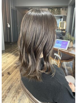 ヘアアンドメイク エジェリ(hair&make egerie) シークレットハイライト・ラベンダーグレージュカラー