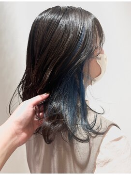 リア(Li'a by neolive) グリーンカラー/インナーカラー/ダブルカラー/イヤリング