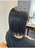 重めカジュアル切りっぱなしボブ
