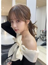 切りたくない！ロングヘアの方でも【顔まわりカット】で長さを変えずに印象を上げれる大人ヘアに♪