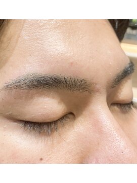 アンチェ(Anche) メンズ眉