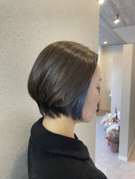 リアヘアー(Li'a hair) ブルーイヤリング