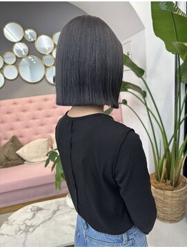 サンド 大阪梅田(sand) フルバング/イメチェン/似合わせカット[大阪梅田駅]