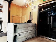 ナウト(now.t)の雰囲気（reception）