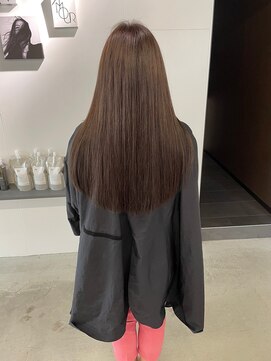 キング 高槻(K!ng) 縮毛矯正髪質改善ハイライトレイヤーカット高槻美容室エクステ