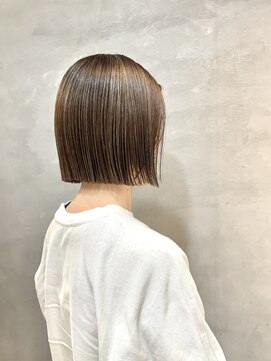 コエ(Coe) ハイライトボブ