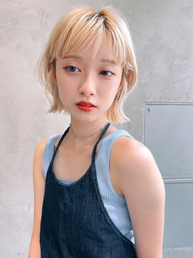 エイミー(Aimee) Aimee 町田　レイヤーボブ×ブロンド