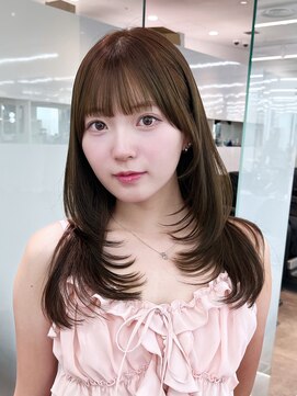 アルバム 渋谷パルコ(ALBUM) グレージュロング前髪カット韓国ヘア顔周りレイヤー_F31107