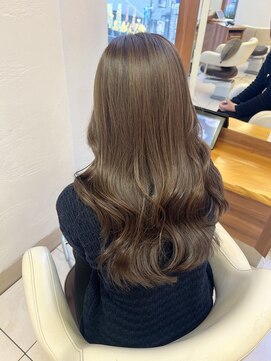 ファーレンピュア(FAHREN PURE) イルミナカラー/グレージュ/ロング/レイヤー/和光市