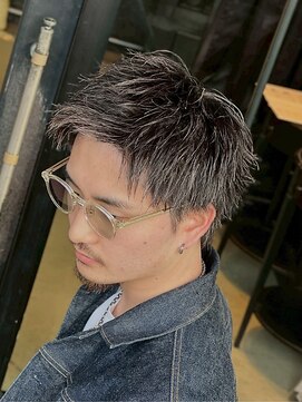 ライン(LYNE) メンズカット/細めハイライト/ショート/スパイキーショート