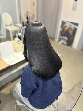リラクオーレ 三宮 元町(LIRA CUORE) 艶髪ブラック×髪質改善縮毛矯正