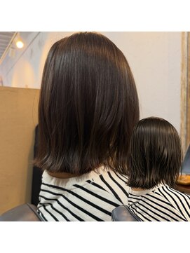 ヘアー サロン ハレ(Hair Salon Ha Le) 外はねミディアムボブ