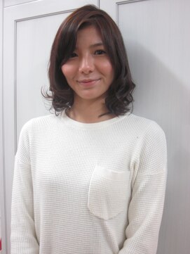 エムスリーディーサロン アクトヘアー(M3D Act Hair) フェミニン☆サイドパート