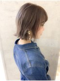 切りっぱなしボブ　外はね　アイスグレー　N