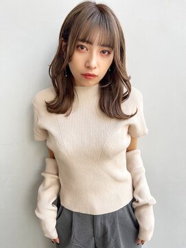 マリアバイアフロート(Maria by AFLOAT) 【山田】小顔カットくびれレイヤーミディ20代30代40代