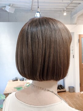 ノル(Knoll) イメチェン/ピンクベージュ/ミニボブ/透明感ボブ ［銀座］