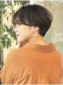 耳掛けハンサムショート／前髪あり／表参道／30代40代50代